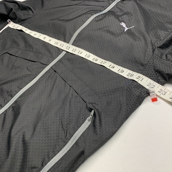 Puma Sport Life Style Wind Breaker Jacket Elasticized Waist Black Size Medium - Picture 13 of 15